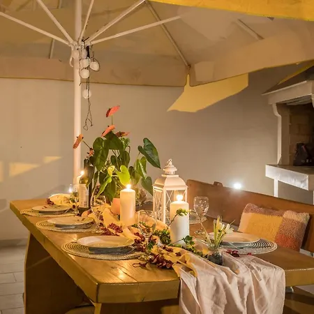 بيت للعطل Casa Grotta Istriana Mit Neu Pool Near Center In *